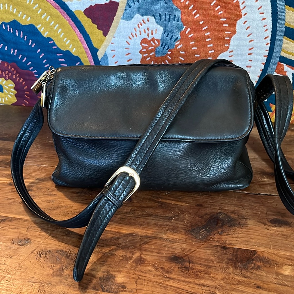Black Pocketbook